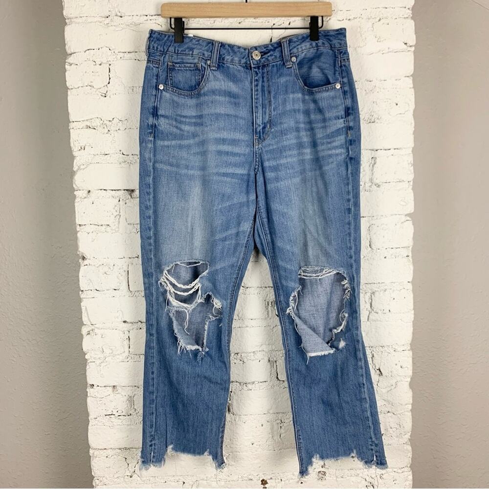 American Eagle Hi-Rise Tomgirl Jeans Distressed Blue 12 Reg
